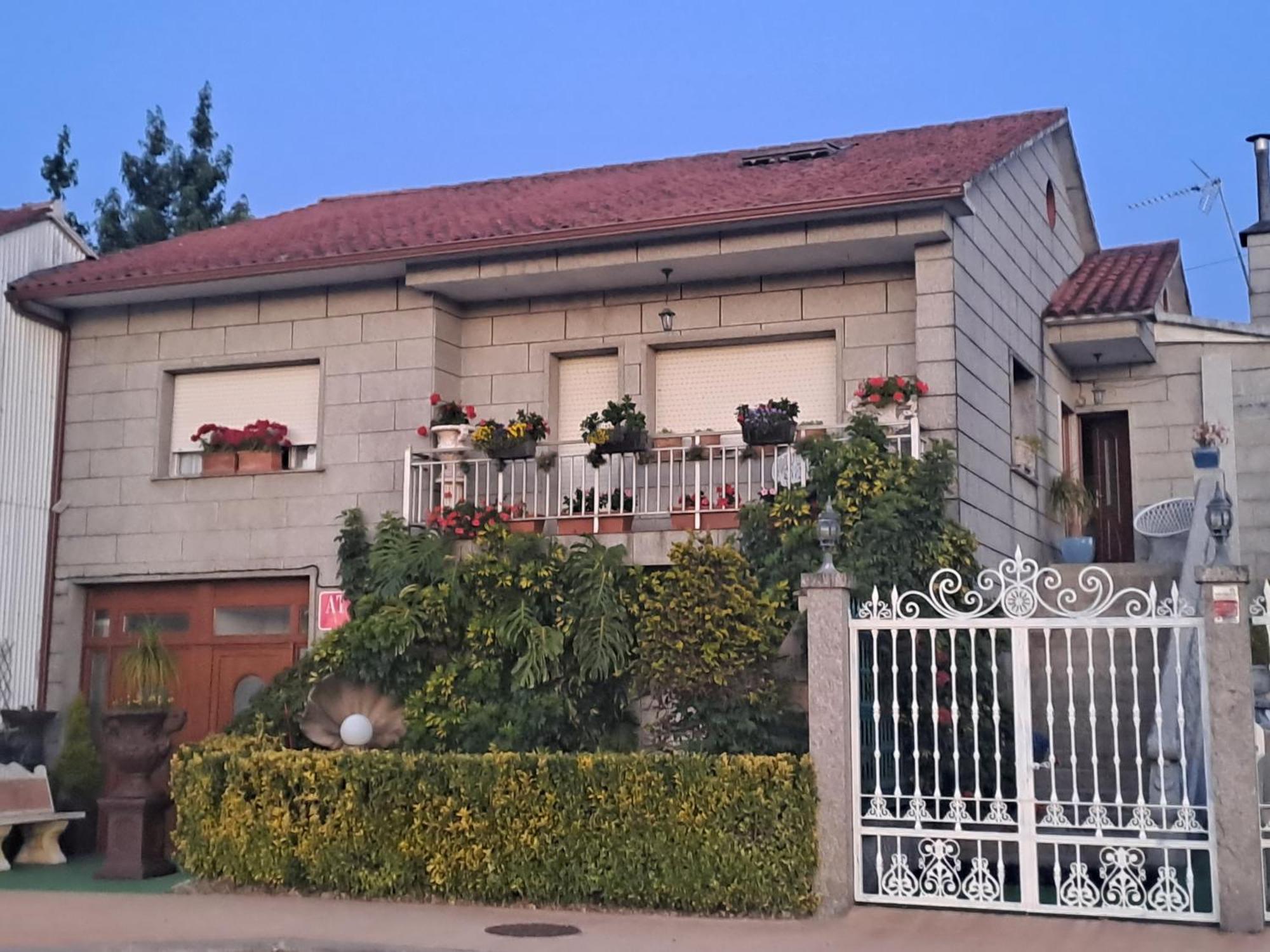 Apart Romero Garden C Villanueva De Arosa Εξωτερικό φωτογραφία